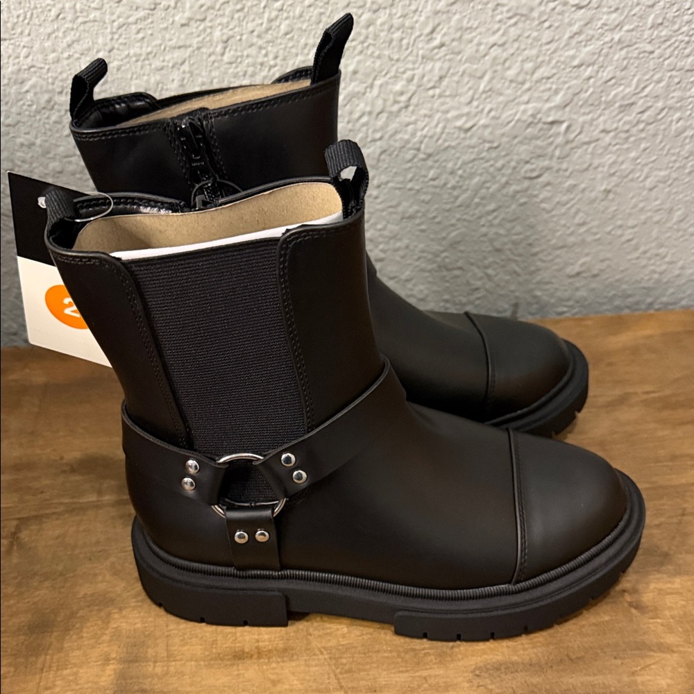 art class Black Kids Ankle Boots with Ring Strap - Picture 4 of 7